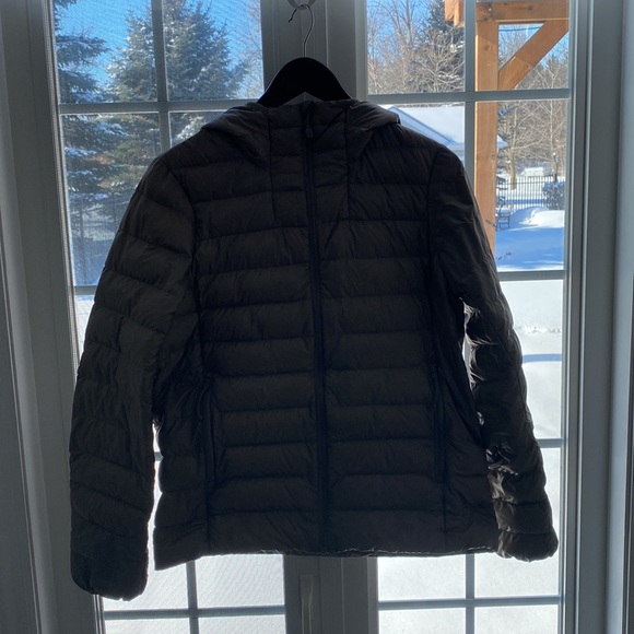 TNA Super Lite Packable Goose Down Puffer in Modern Taupel - Picture 12 of 14